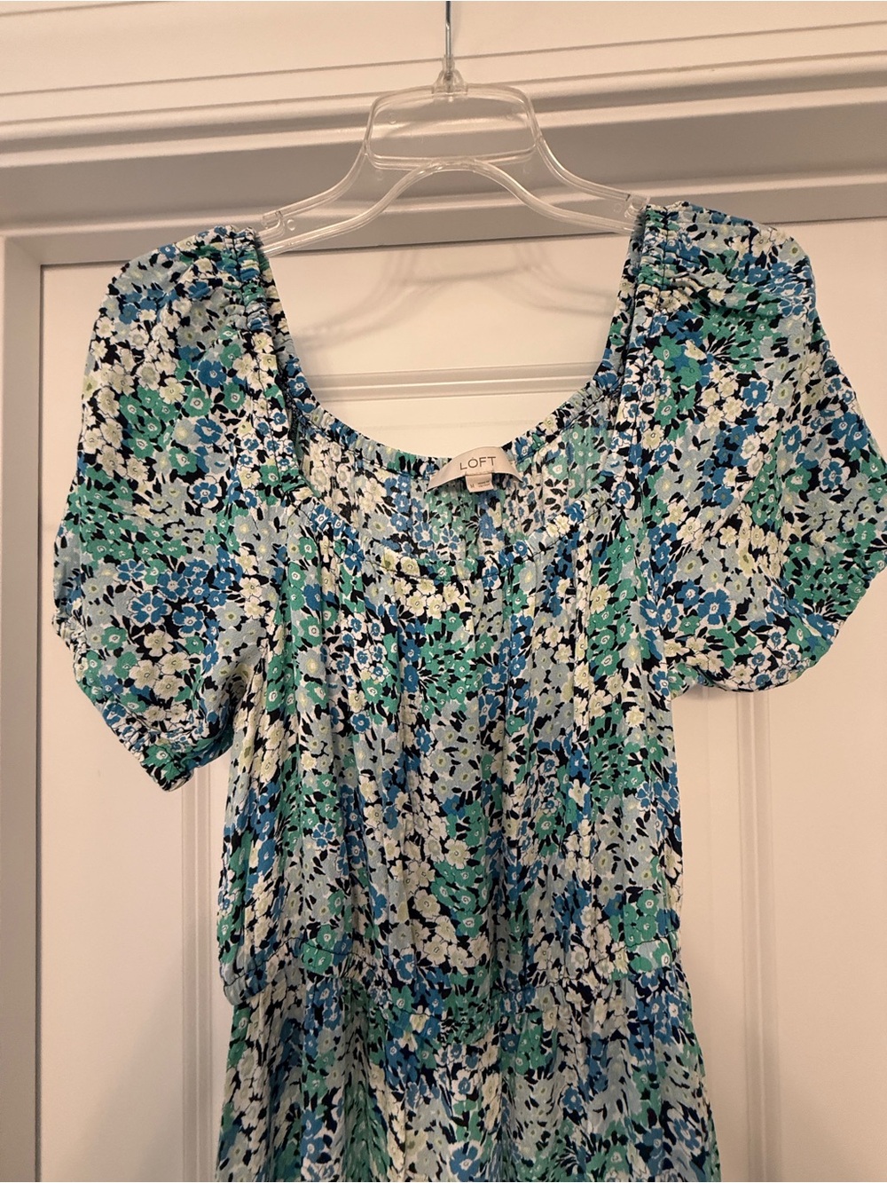 LOFT Blue and Green Floral Puff-Sleeve Maxi Dress - Picture 3 of 5
